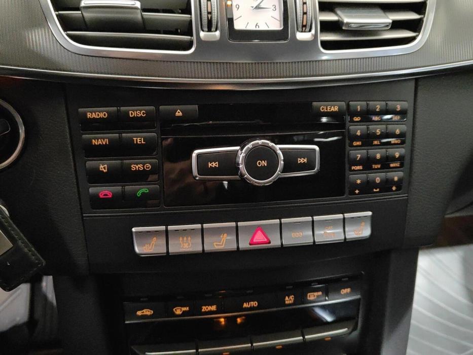 MERCEDES-BENZ E 2013