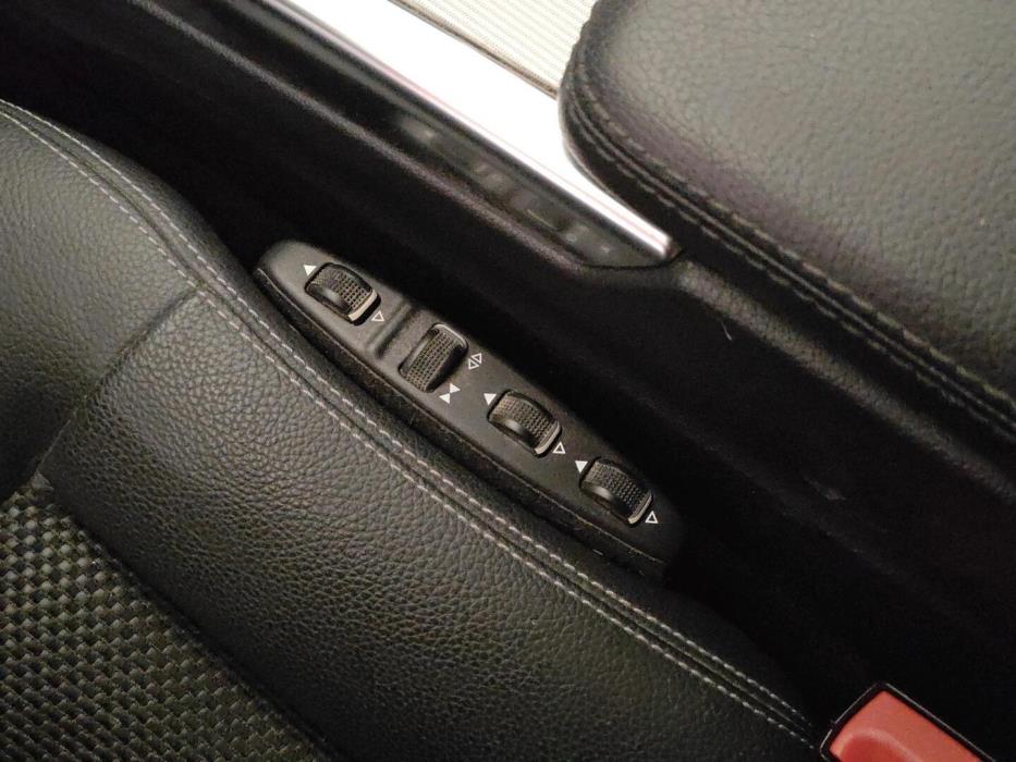 MERCEDES-BENZ E 2013