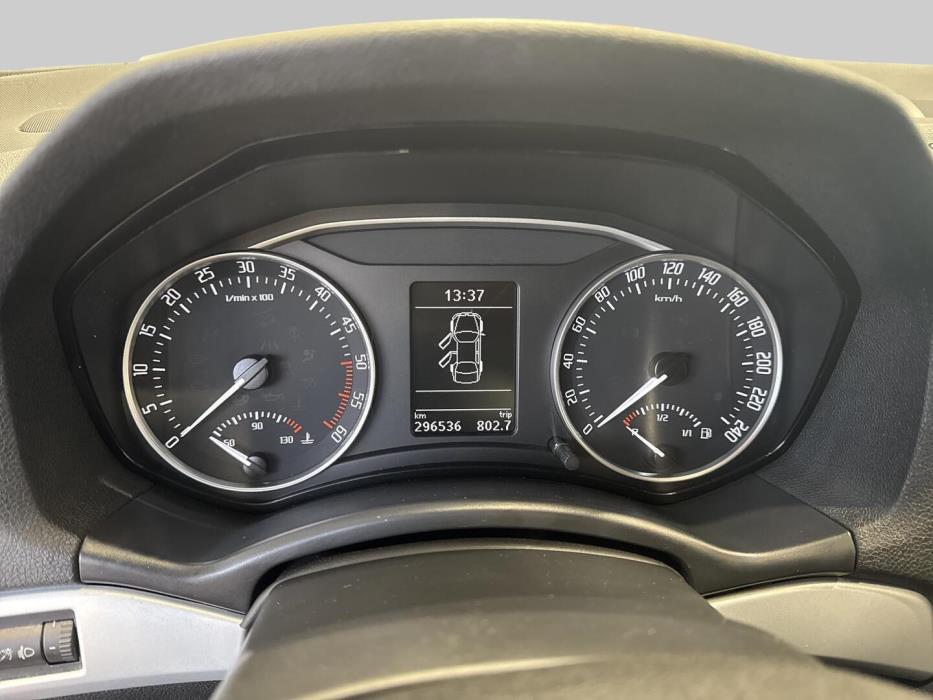 SKODA Octavia 2011