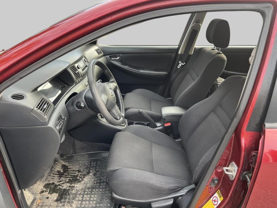 TOYOTA Corolla 2005