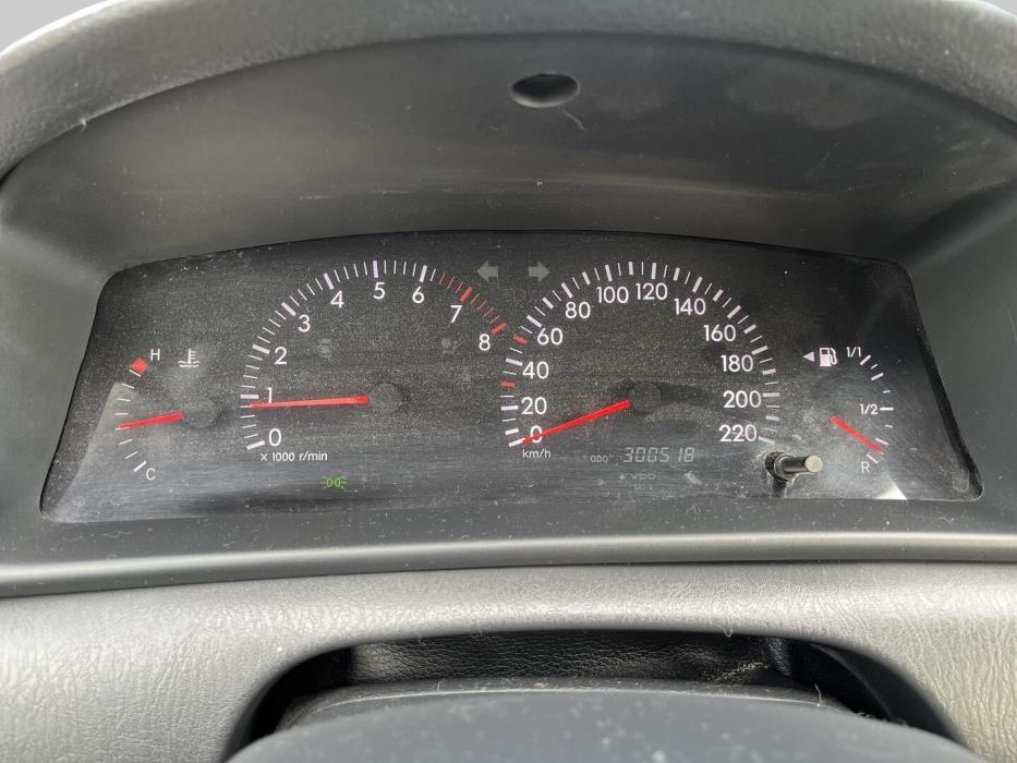 TOYOTA Corolla 2005