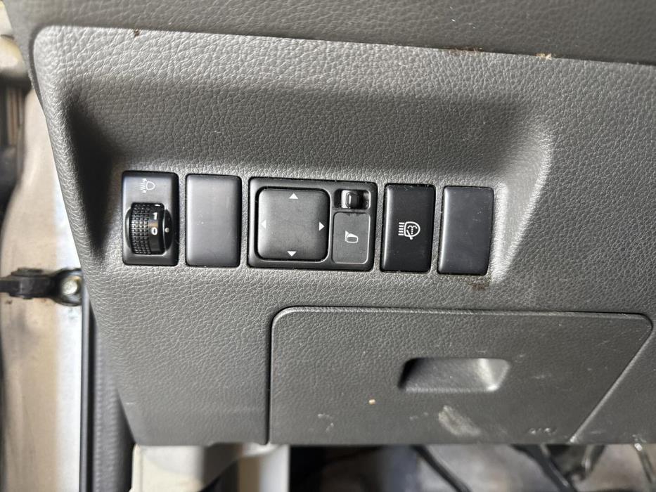 NISSAN X-TRAIL 2005