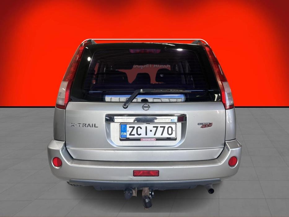 NISSAN X-TRAIL 2005