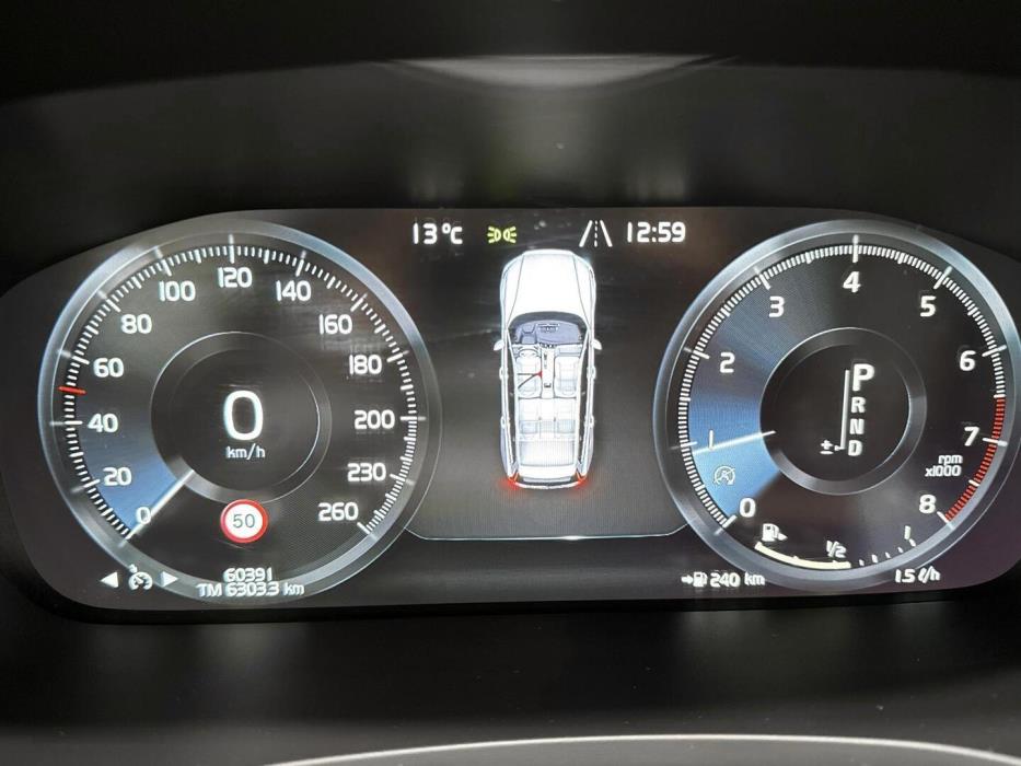 VOLVO V60 2020