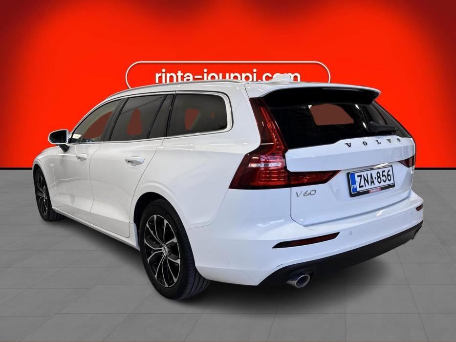 VOLVO V60 2020