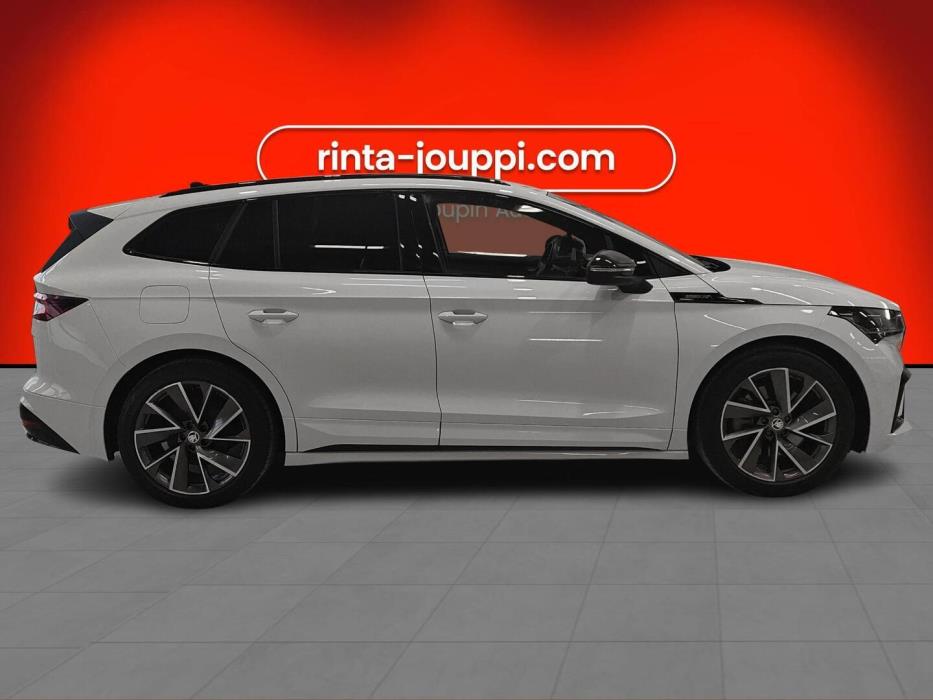 SKODA ENYAQ 2022