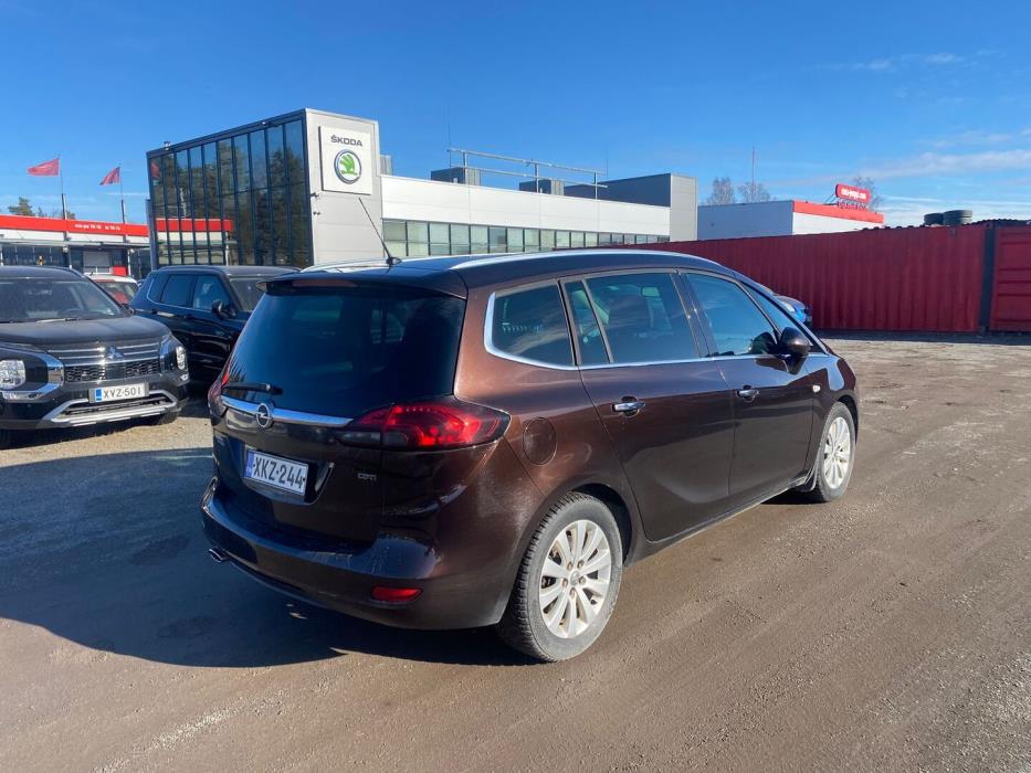 OPEL Zafira Tourer 2012
