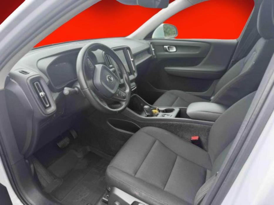 VOLVO XC40 2019