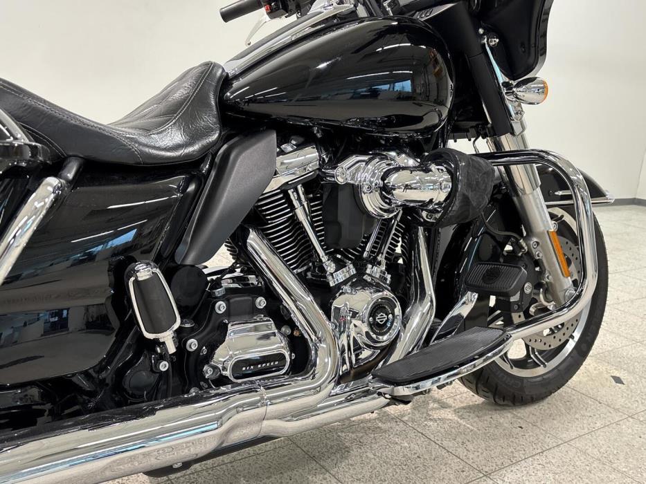 HARLEY-DAVIDSON TOURING 2017