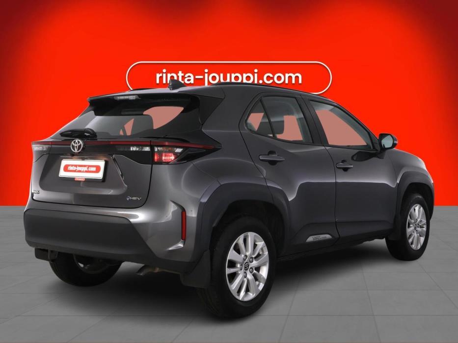 TOYOTA YARIS CROSS 2025