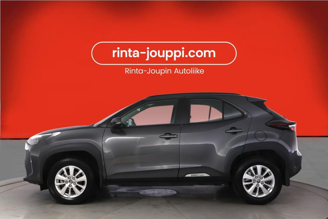 TOYOTA YARIS CROSS 2025