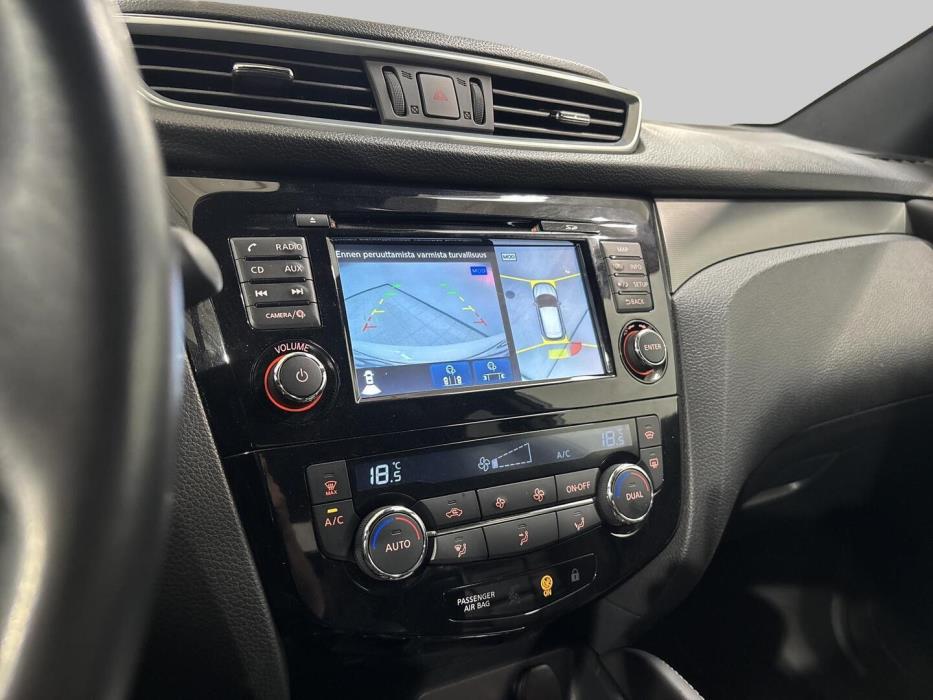 NISSAN Qashqai 2018