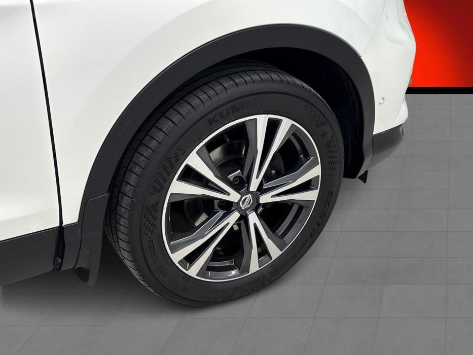 NISSAN Qashqai 2018