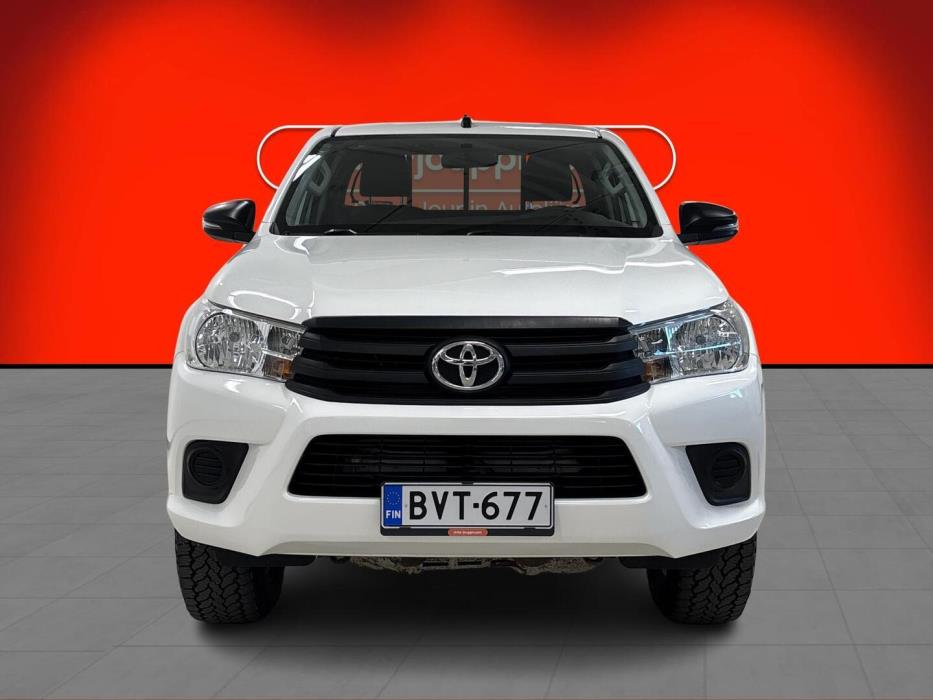 TOYOTA Hilux 2019