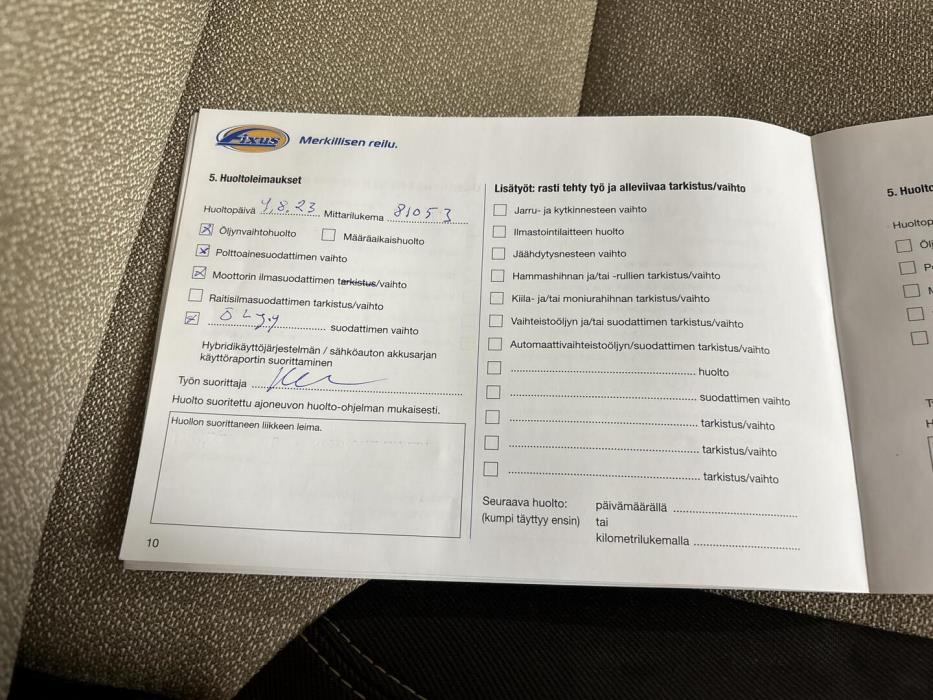 ROADCAR VAN R 600 2016