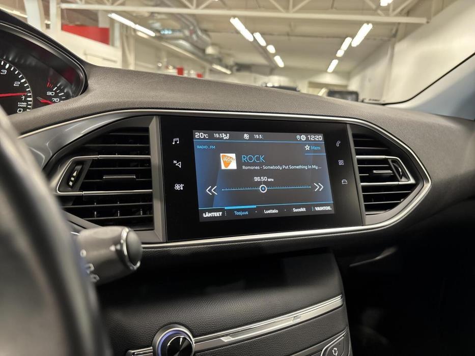 PEUGEOT 308 2019