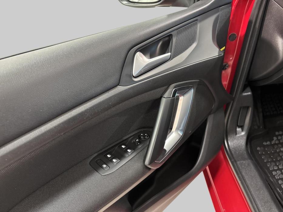PEUGEOT 308 2019