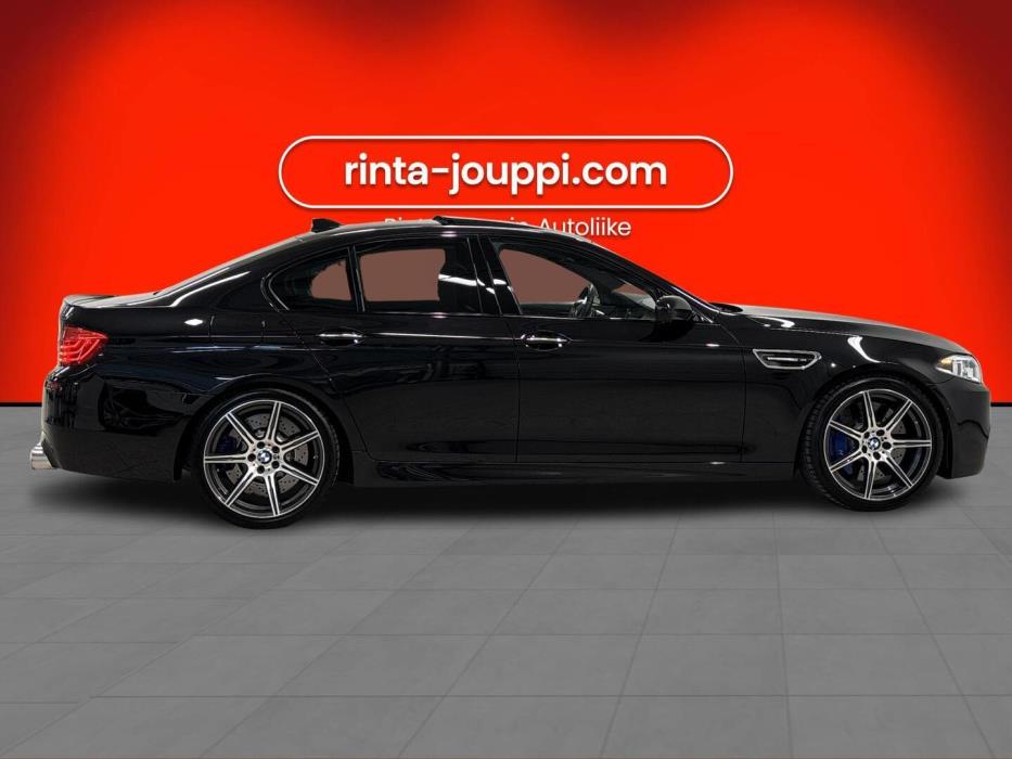 BMW M5 2014