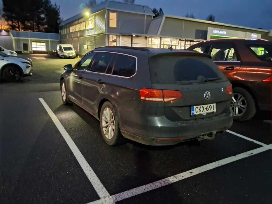 VOLKSWAGEN Passat 2017