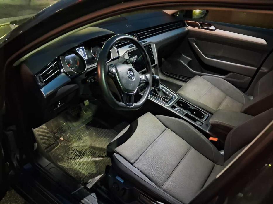 VOLKSWAGEN Passat 2017