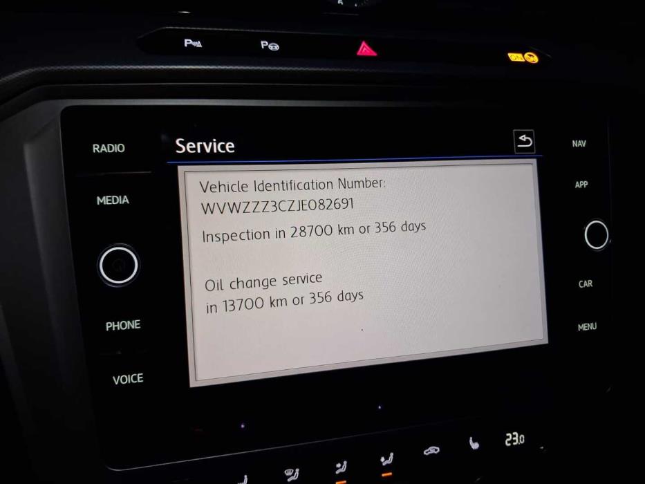 VOLKSWAGEN Passat 2017