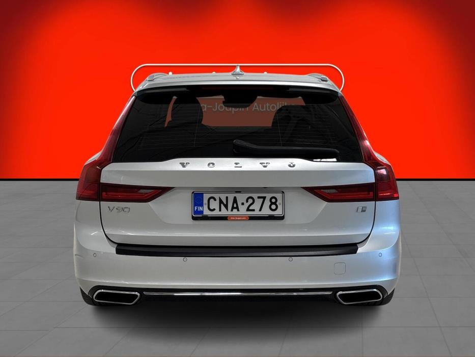 VOLVO V90 2020