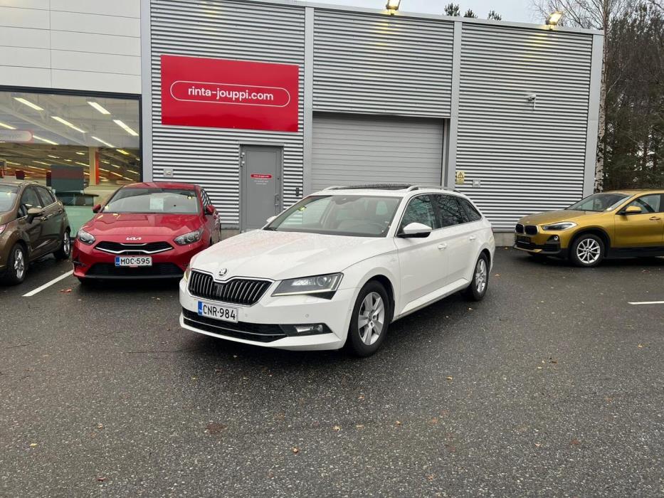 SKODA Superb 2016