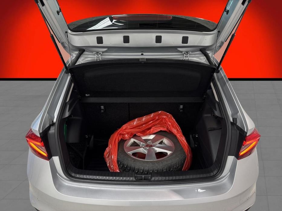 SKODA Fabia 2021