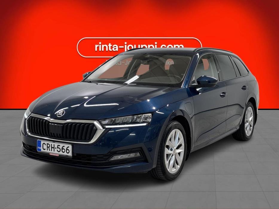 SKODA OCTAVIA 2023