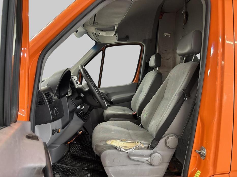 VOLKSWAGEN Crafter 2010