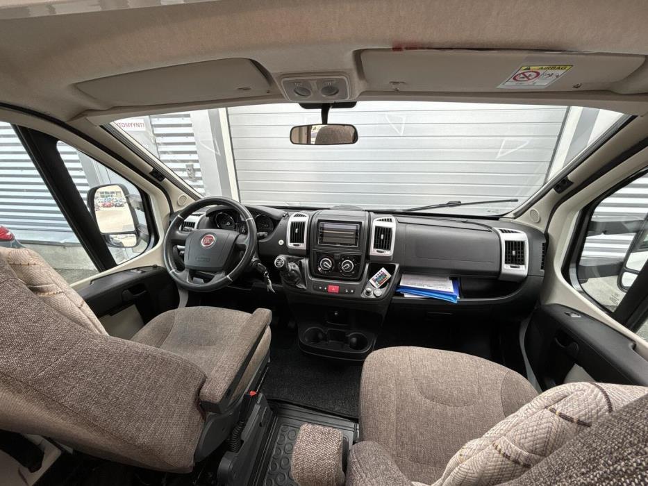 BÜRSTNER Nexxo BT 660 2015