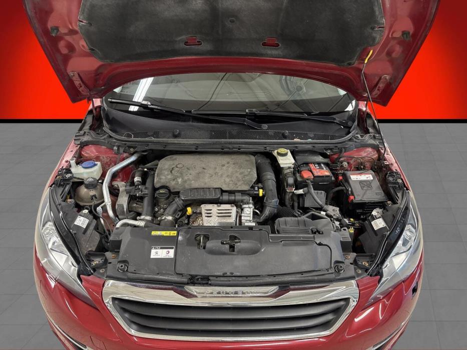 PEUGEOT 308 2015
