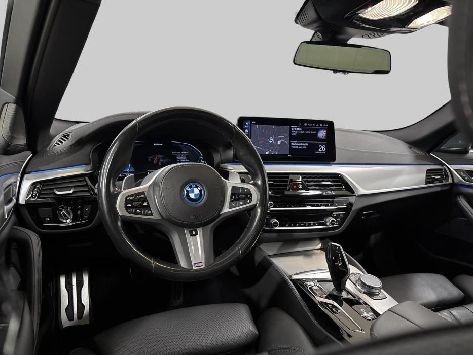 BMW 545 2022