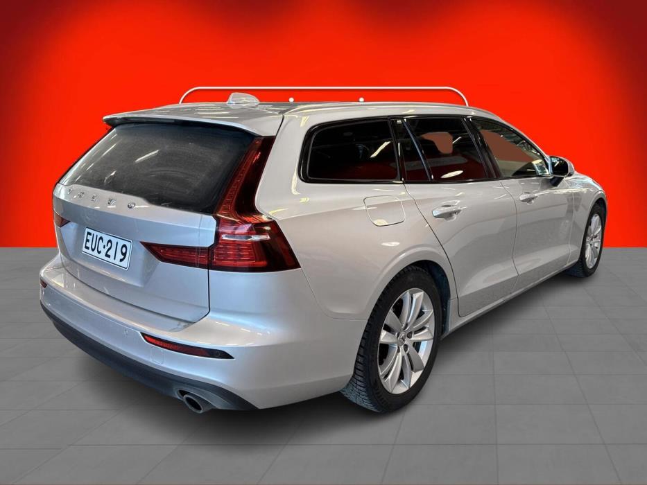 VOLVO V60 2018
