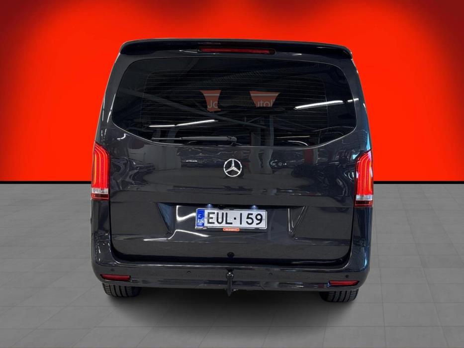 MERCEDES-BENZ Vito 2022
