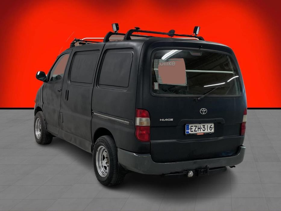 TOYOTA Hiace 2001