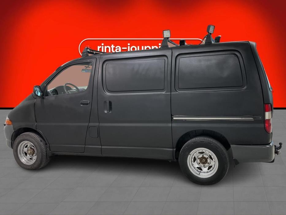 TOYOTA Hiace 2001