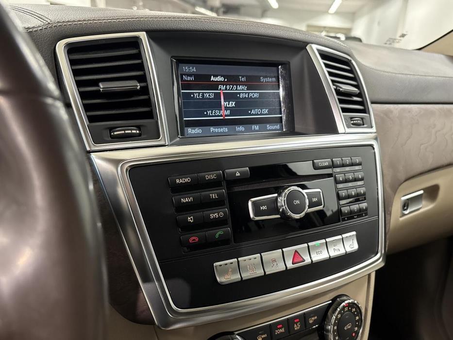 MERCEDES-BENZ GL 2013