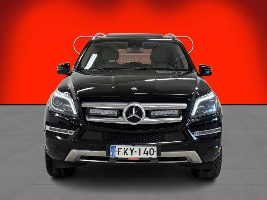 MERCEDES-BENZ GL 2013