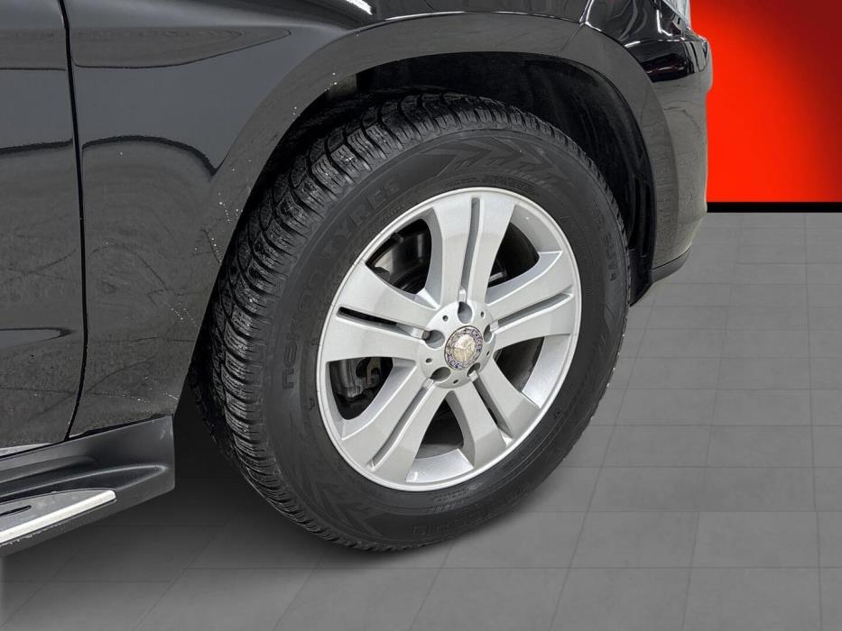 MERCEDES-BENZ GL 2013