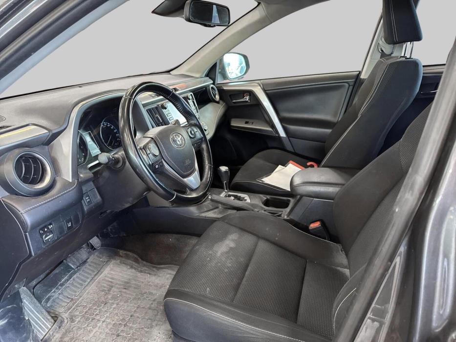 TOYOTA RAV4 2016