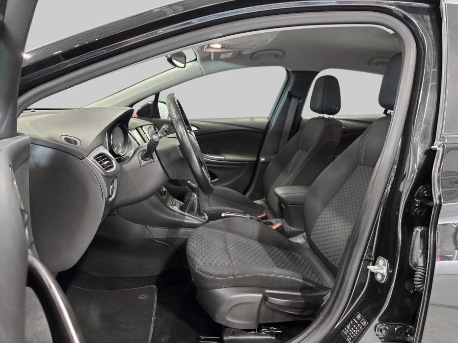 OPEL Astra 2016