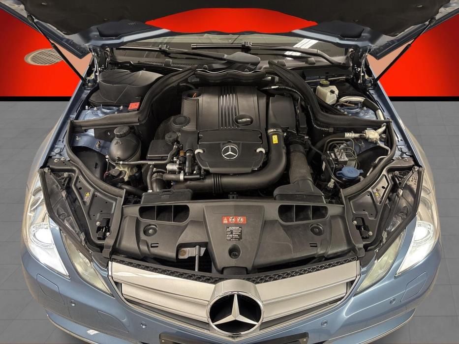MERCEDES-BENZ E 2010