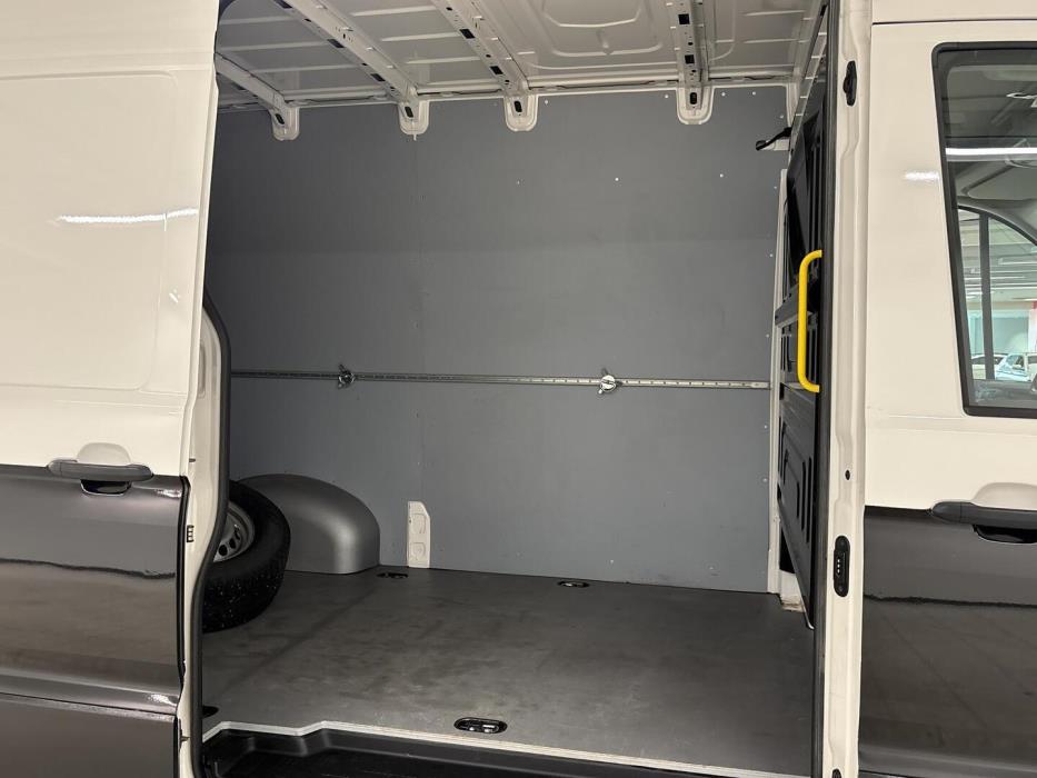 VOLKSWAGEN CRAFTER 2019