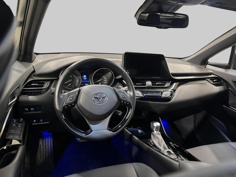 TOYOTA C-HR 2022