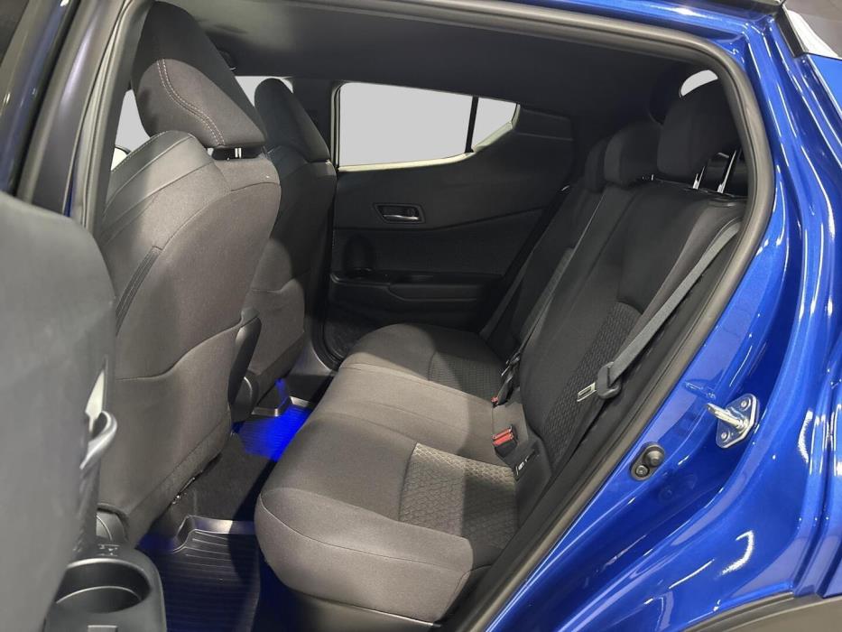 TOYOTA C-HR 2022