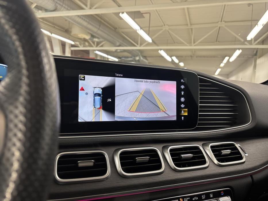 MERCEDES-BENZ GLE 2022