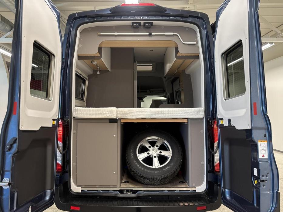 LMC INNOVAN 590 2023