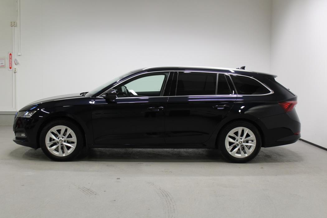 SKODA OCTAVIA 2021