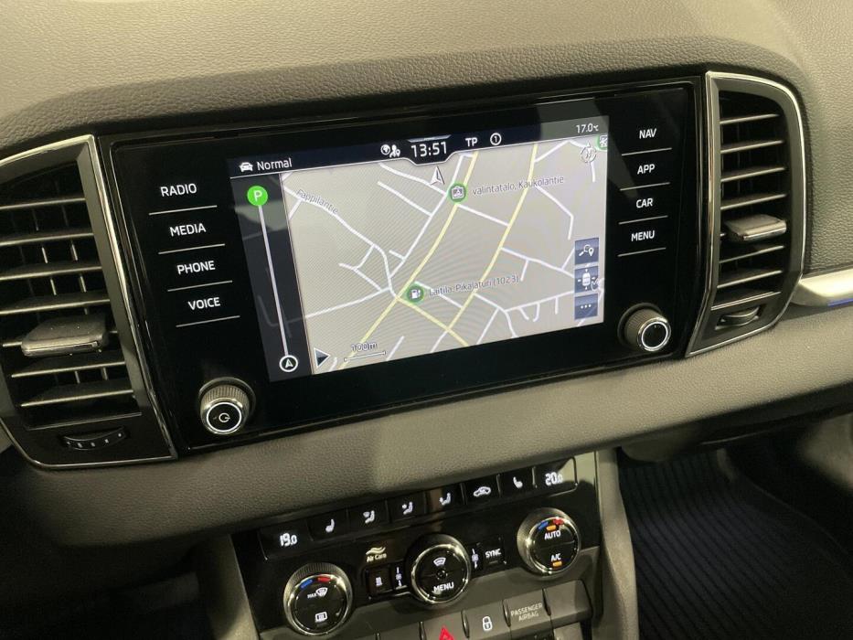 SKODA Karoq 2021